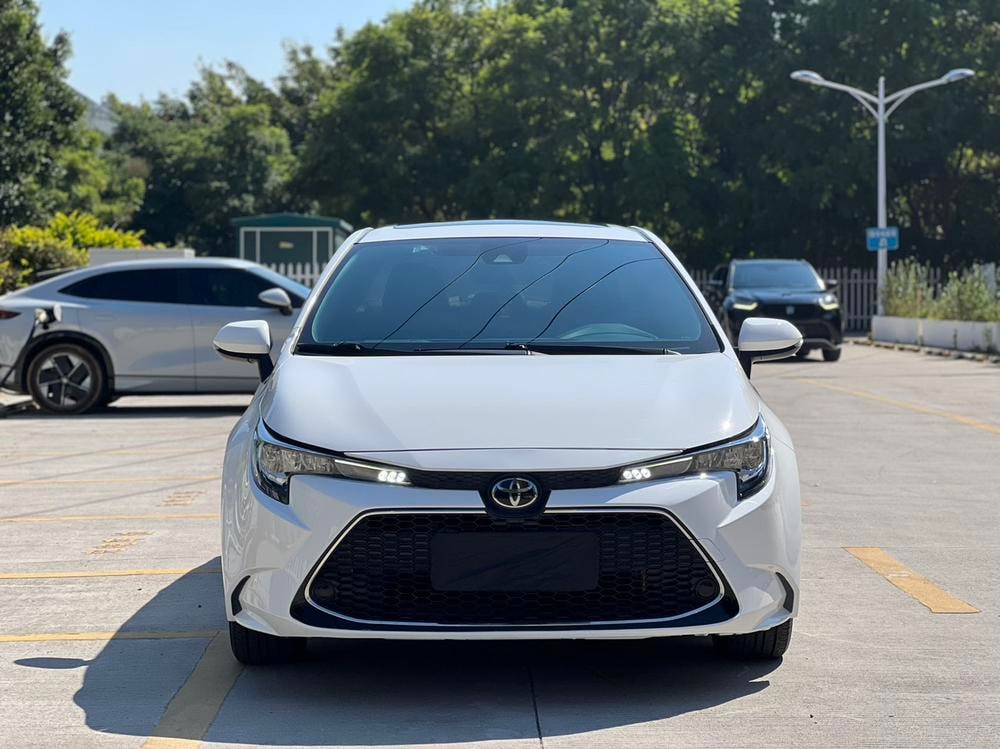 Toyota Levin 2022 — фото автомобиля 1