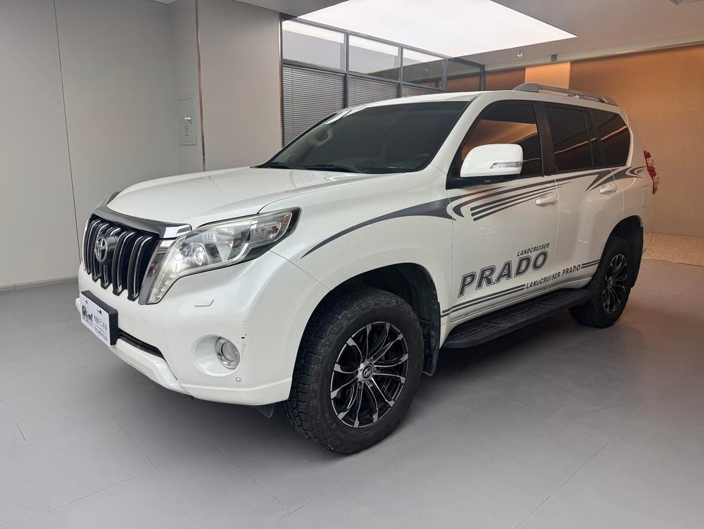 Toyota Prado 2016 — фото автомобиля 1