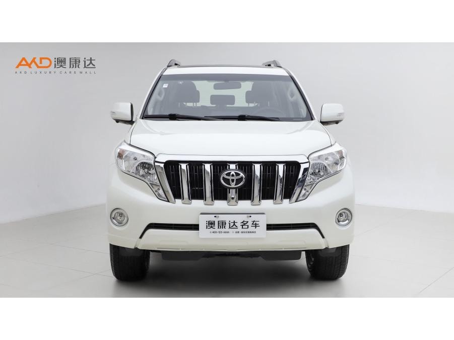 Toyota Prado 2016 — фото автомобиля