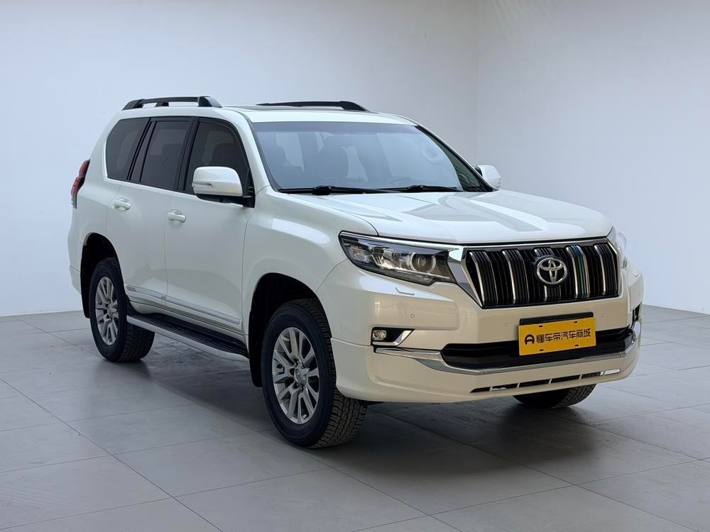 Toyota Prado 2019 — фото автомобиля