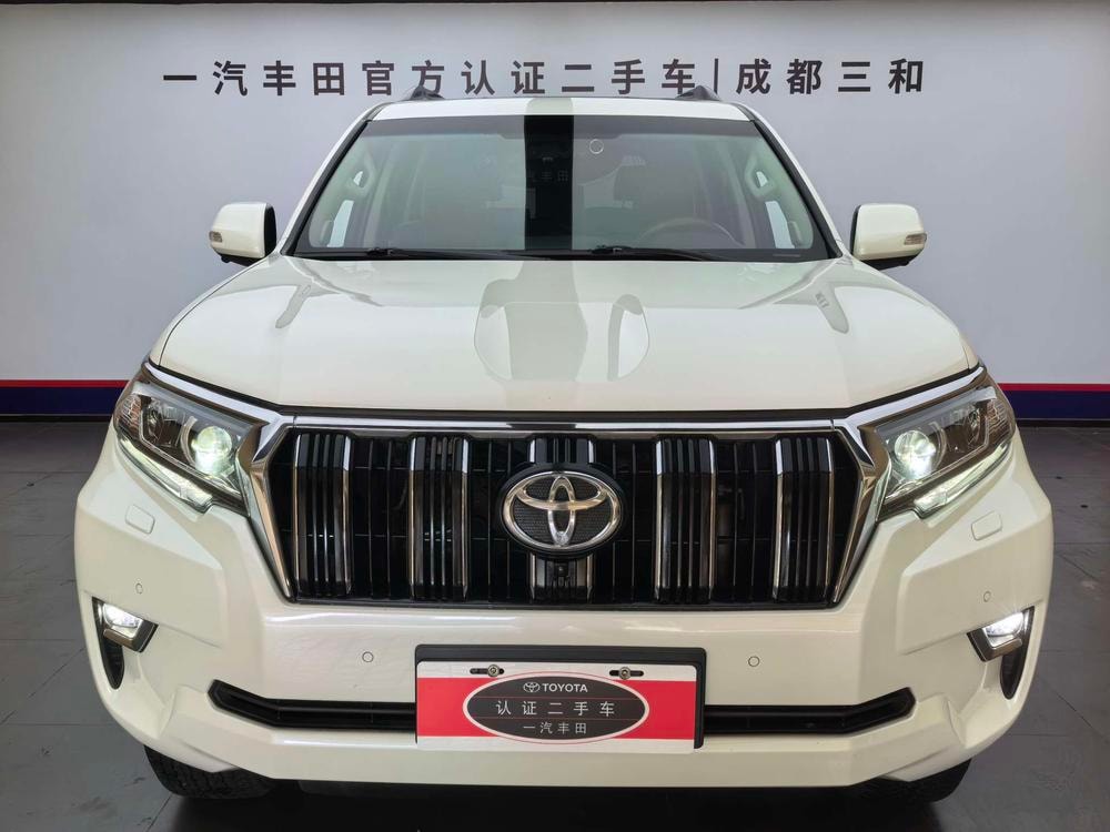 Toyota Prado 2018 — фото автомобиля