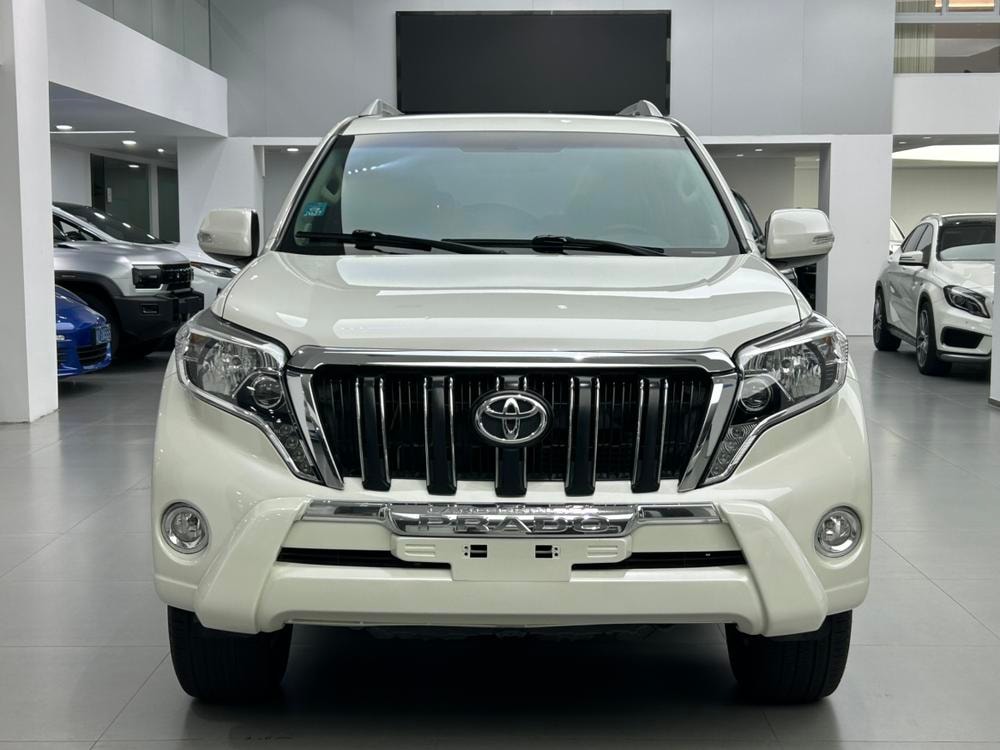 Toyota Prado (Import) 2014 — фото автомобиля