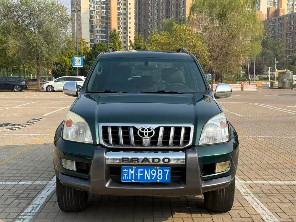 Toyota Prado (Import) 2009 — фото автомобиля
