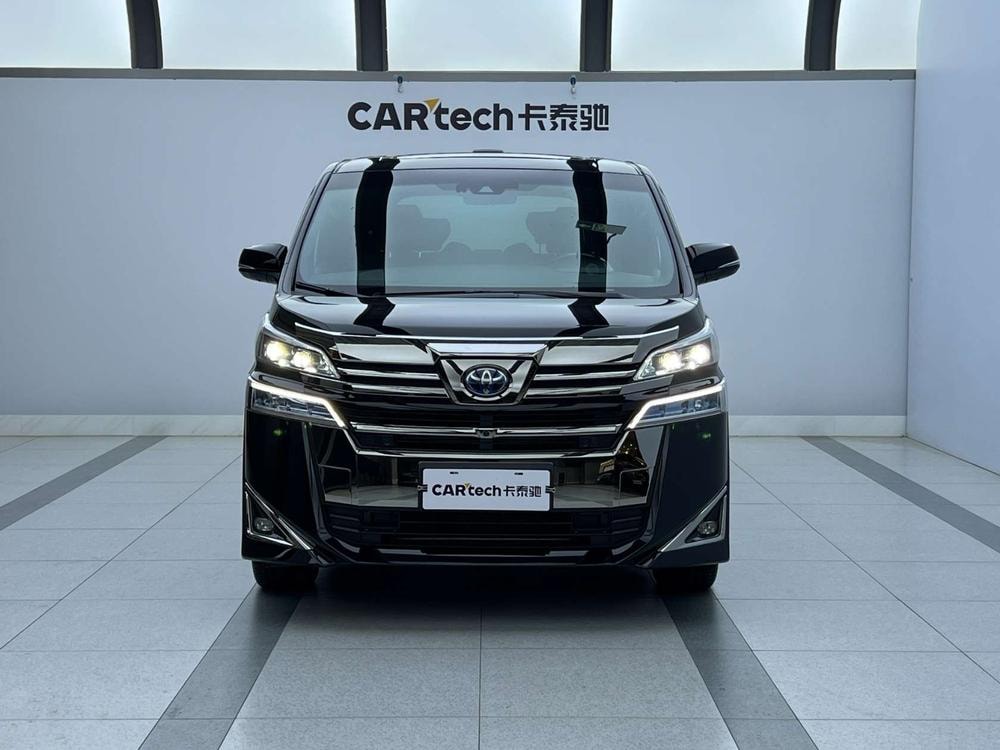 Toyota Vellfire 2021 — фото автомобиля 1