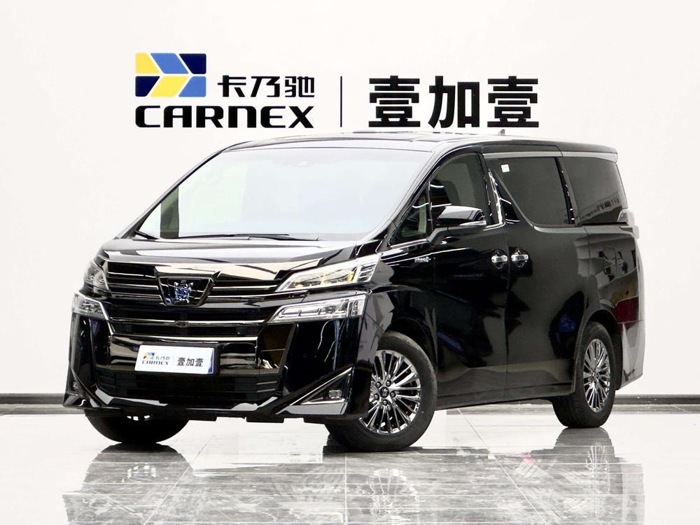 Toyota Vellfire 2023 — фото автомобиля