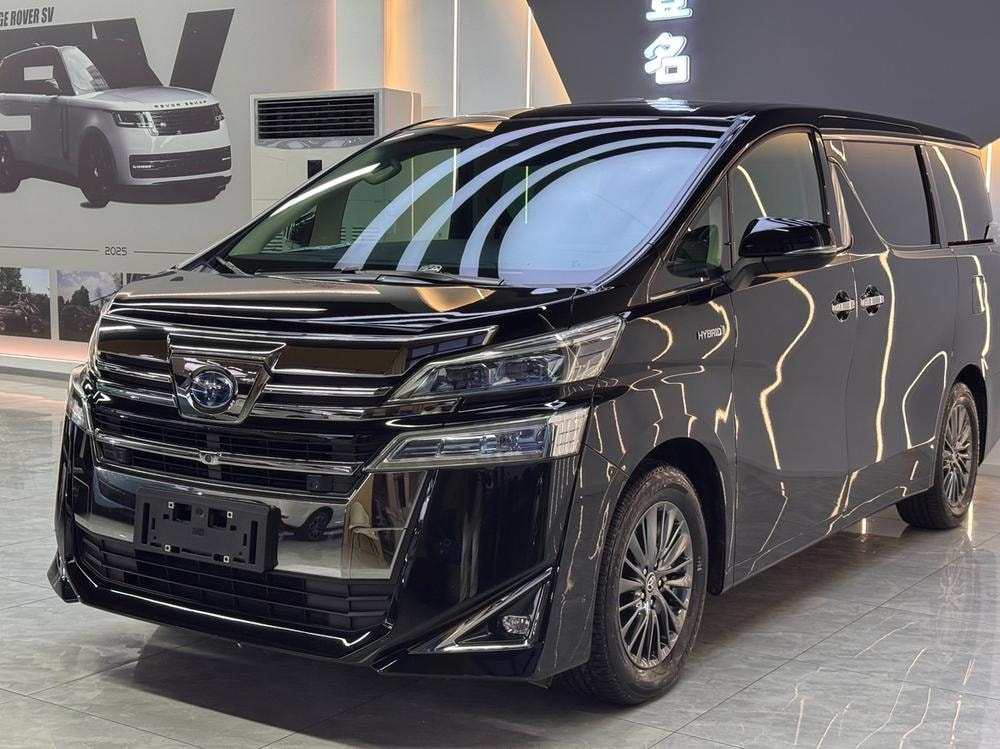 Toyota Vellfire 2020 — фото автомобиля