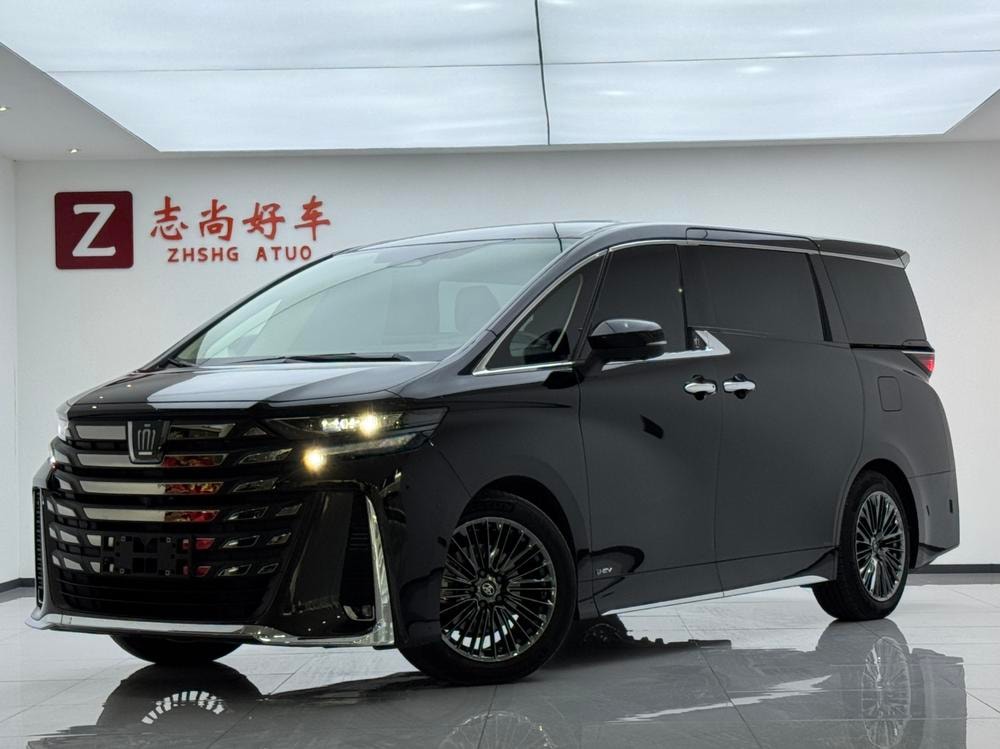 Toyota Vellfire 2023 — фото автомобиля 1