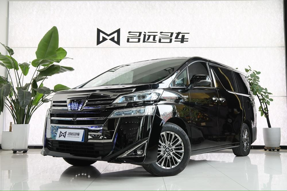 Toyota Vellfire 2021 — фото автомобиля