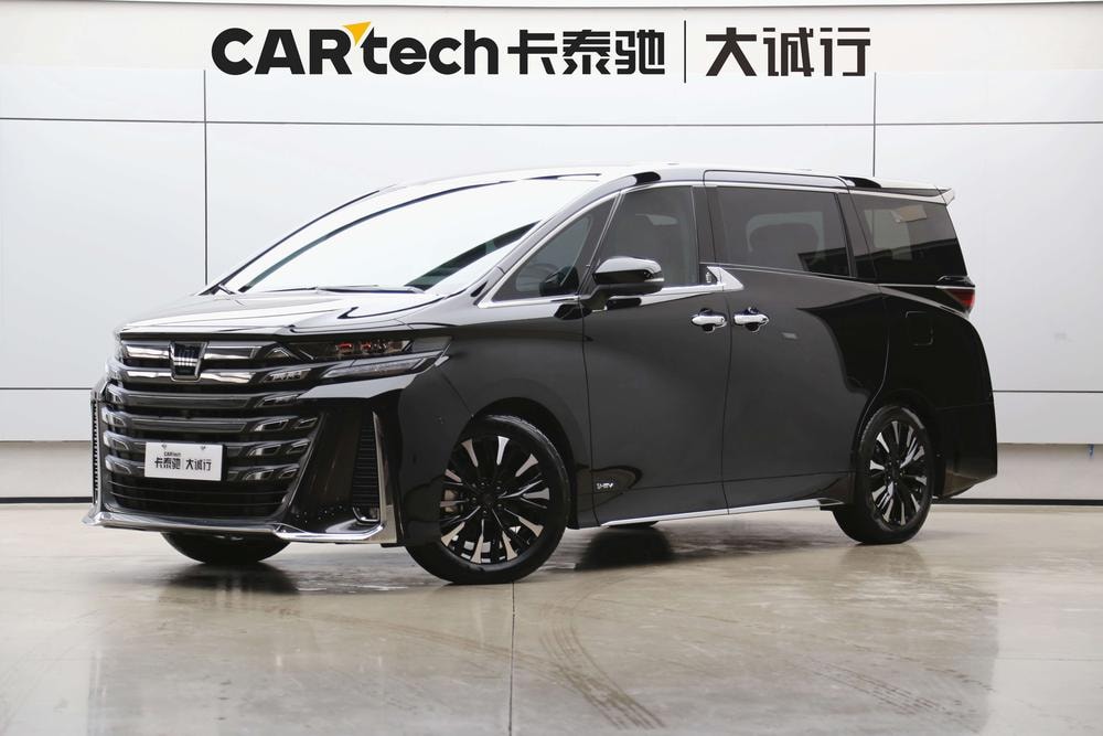 Toyota Vellfire 2023 — фото автомобиля 1