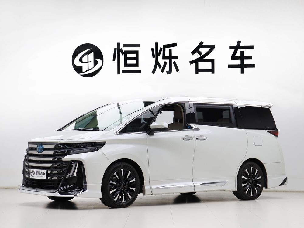 Toyota Vellfire 2023 — фото автомобиля