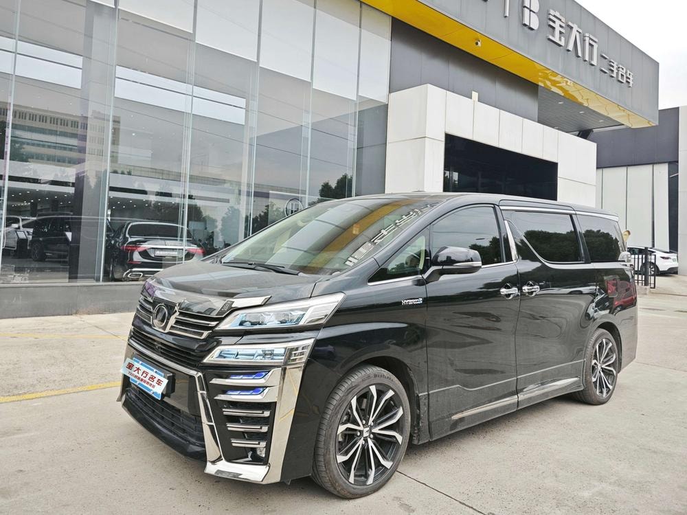 Toyota Vellfire 2020 — фото автомобиля