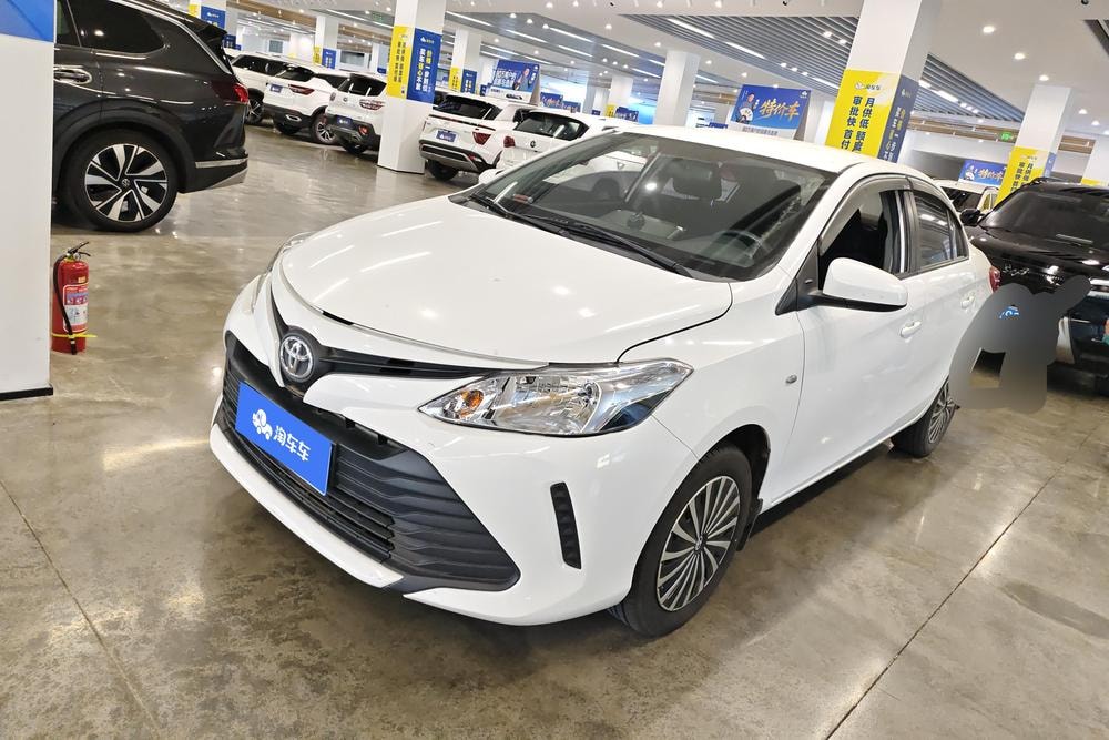 Toyota Vios 2019 — фото автомобиля