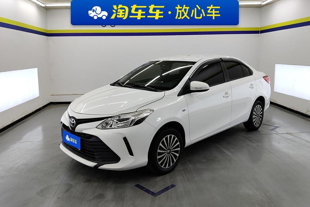 Toyota Vios 2017 — фото автомобиля 1