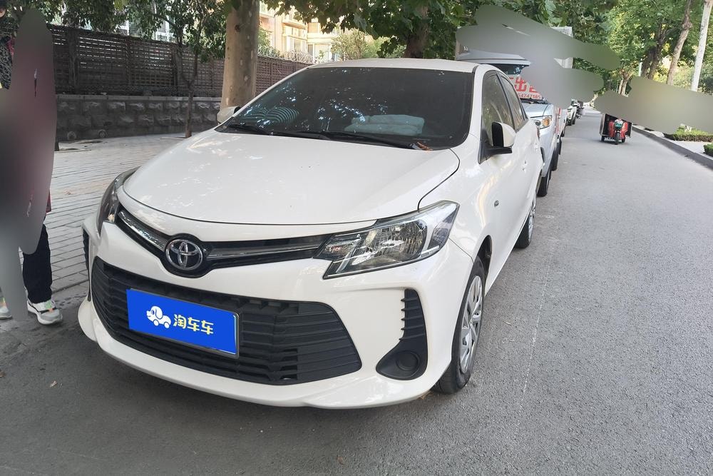 Toyota Vios 2021 — фото автомобиля 1