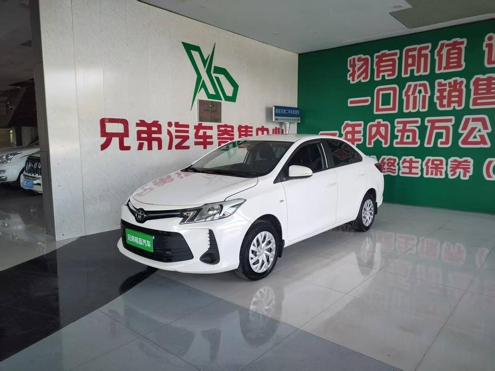 Toyota Vios 2022 — фото автомобиля