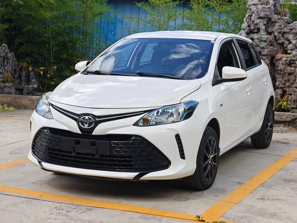 Toyota Vios FS 2017 — фото автомобиля