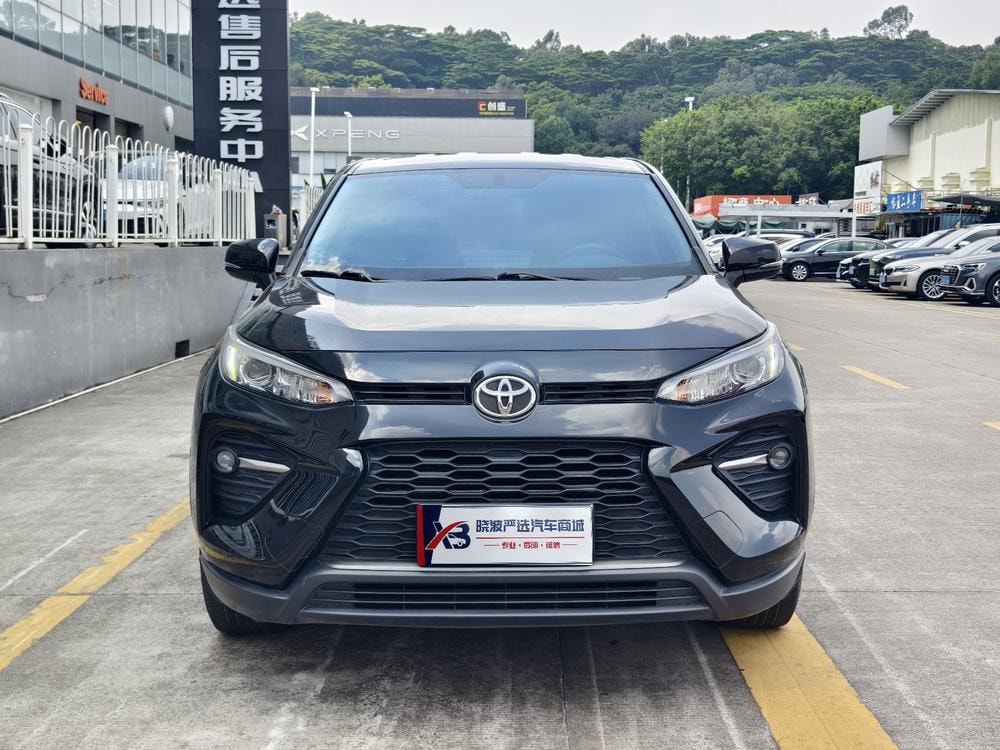 Toyota Wildlander 2022 — фото автомобиля