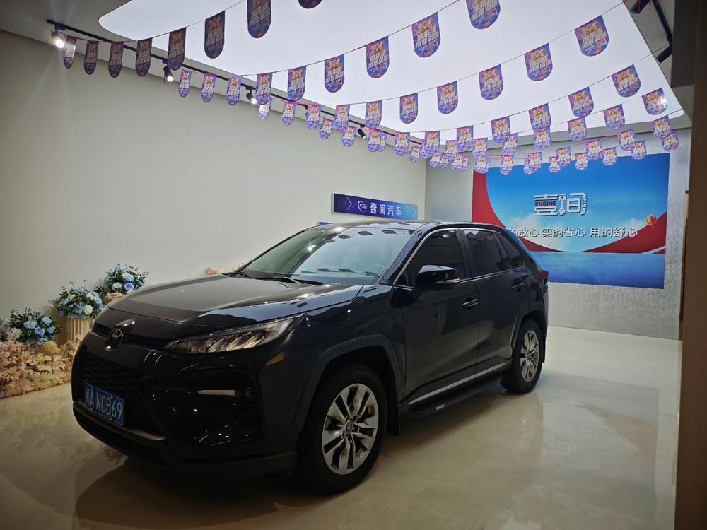 Toyota Wildlander 2022 — фото автомобиля 1