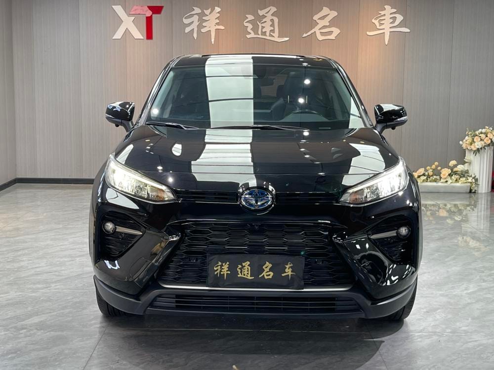 Toyota Wildlander 2022 — фото автомобиля 1