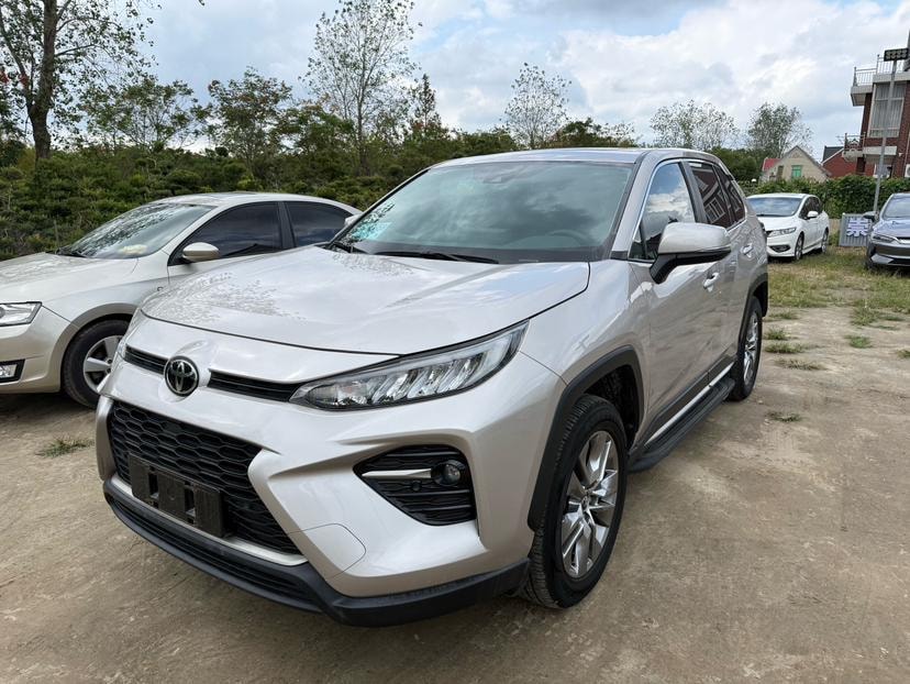 Toyota Wildlander 2021 — фото автомобиля 1