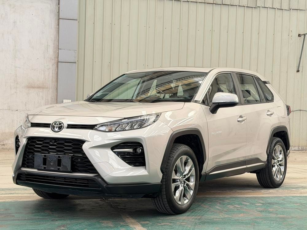 Toyota Wildlander 2022 — фото автомобиля 1