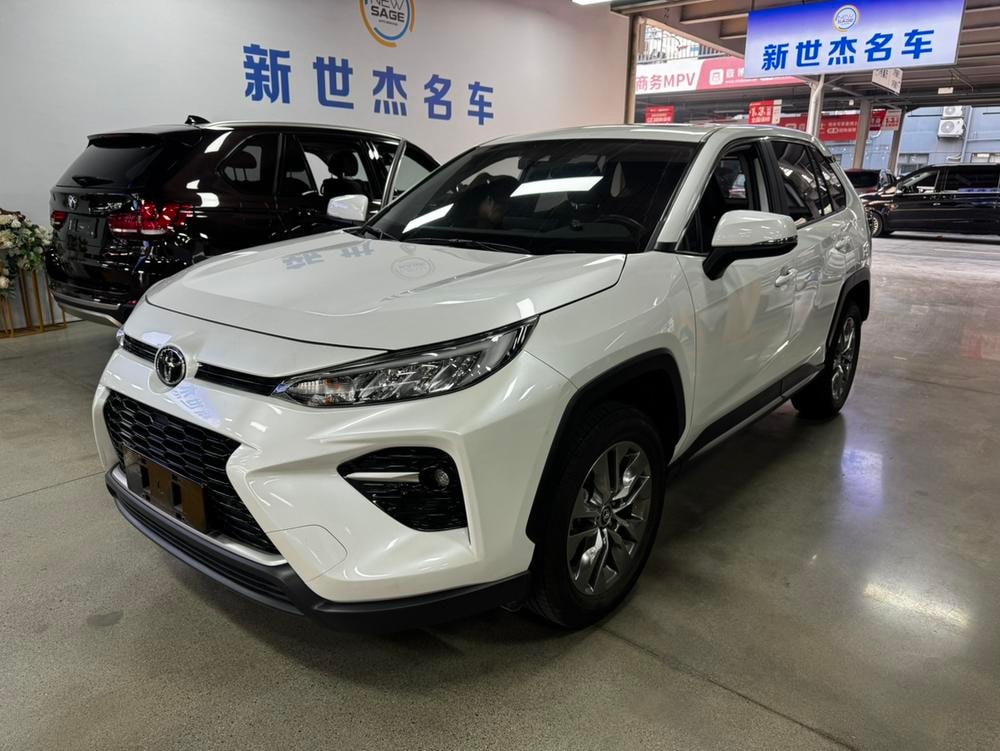 Toyota Wildlander 2023 — фото автомобиля