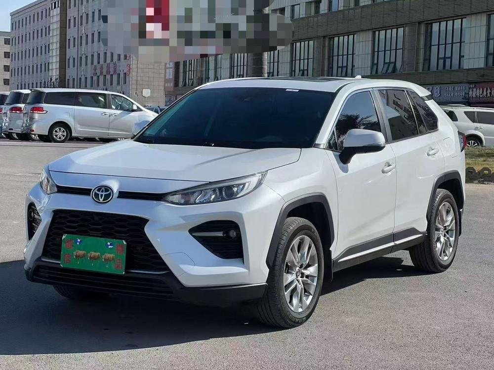 Toyota Wildlander 2021 — фото автомобиля