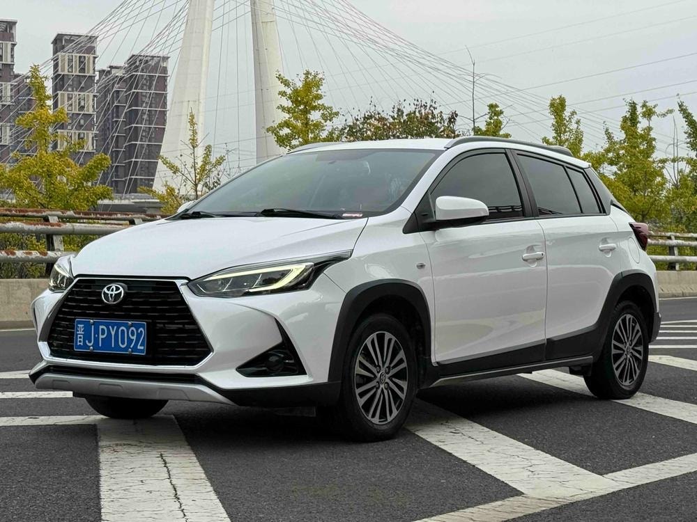 Toyota Yaris L 2020 — фото автомобиля