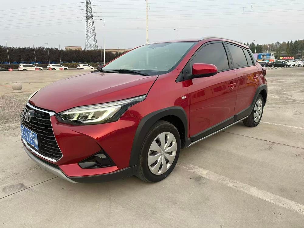 Toyota Yaris L 2022 — фото автомобиля