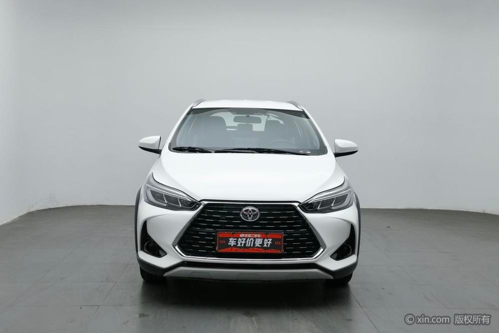 Toyota Yaris L 2022 — фото автомобиля