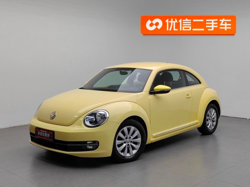 Volkswagen Beetle 2013 — фото автомобиля