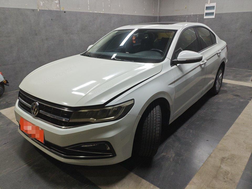 Volkswagen Bora 2019 — фото автомобиля