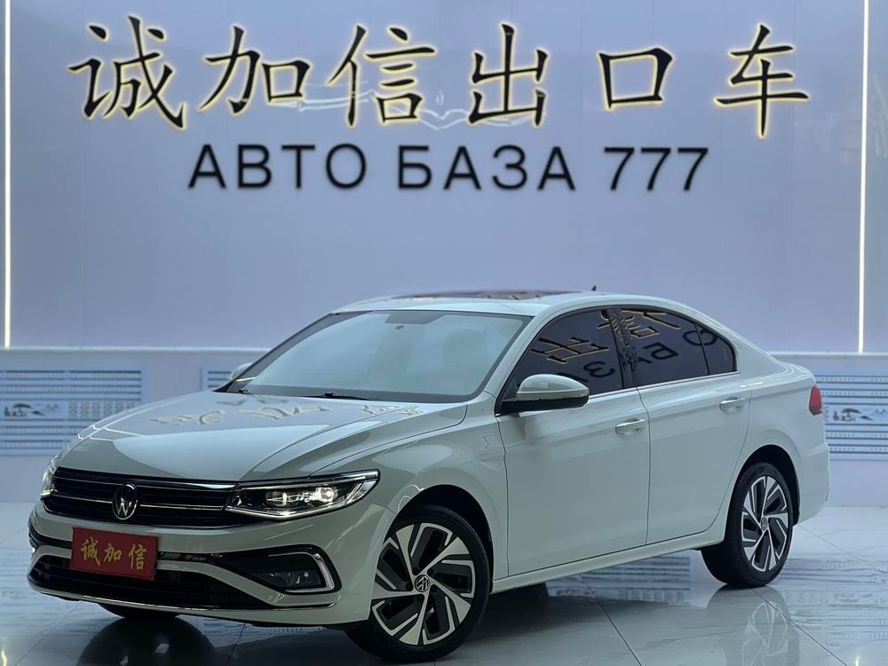 Volkswagen Bora 2023 — фото автомобиля 1