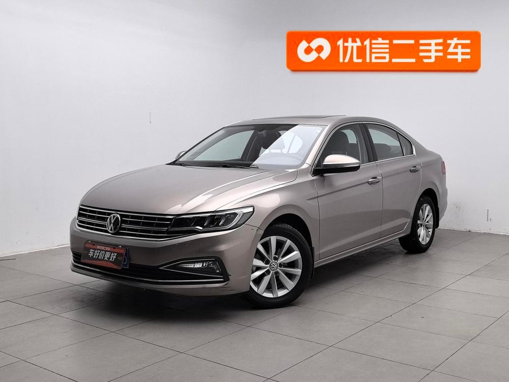 Volkswagen Bora 2019 — фото автомобиля