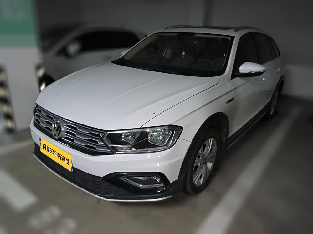 Volkswagen C-TREK 2017 — фото автомобиля