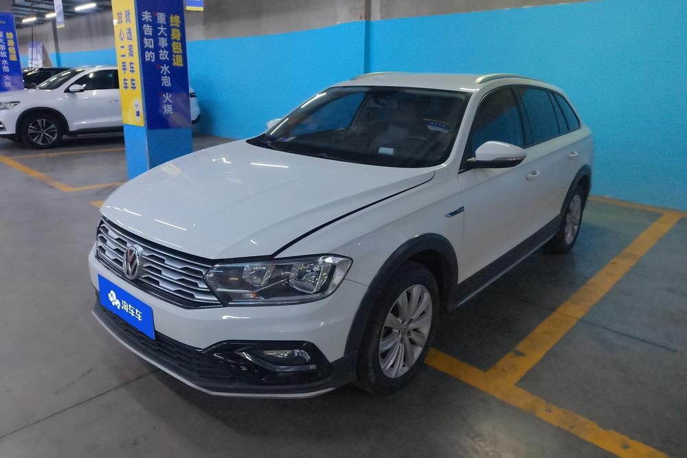 Volkswagen C-TREK 2018 — фото автомобиля