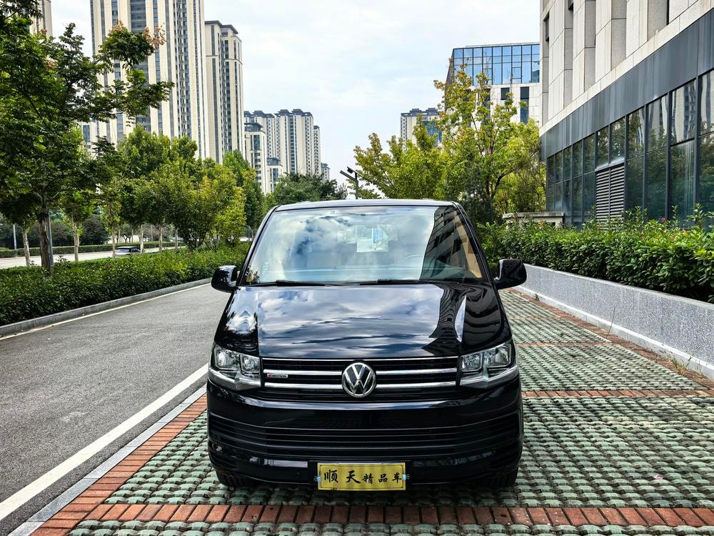 Volkswagen Caravelle 2019 — фото автомобиля