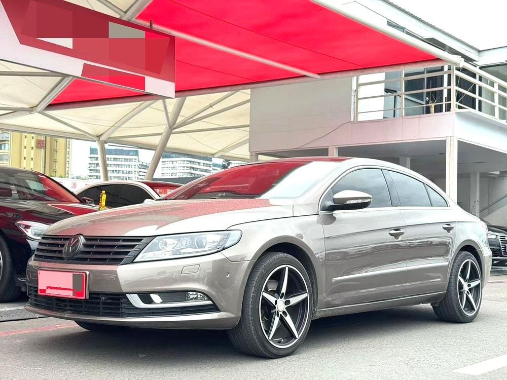 Volkswagen CC 2015 — фото автомобиля