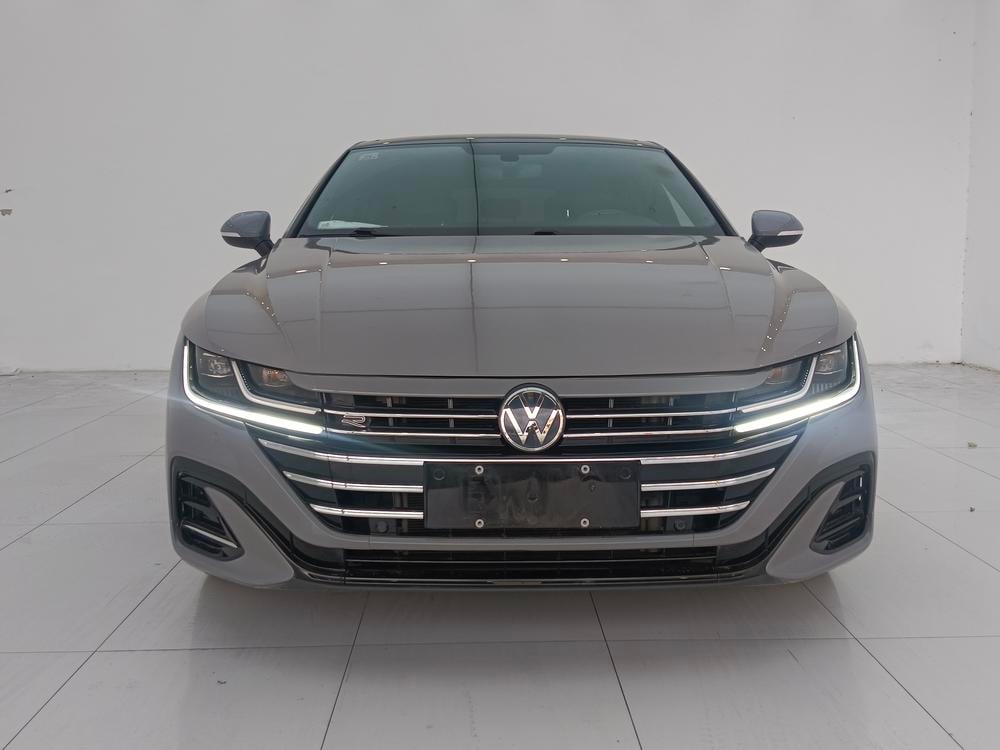 Volkswagen CC 2021 — фото автомобиля 1