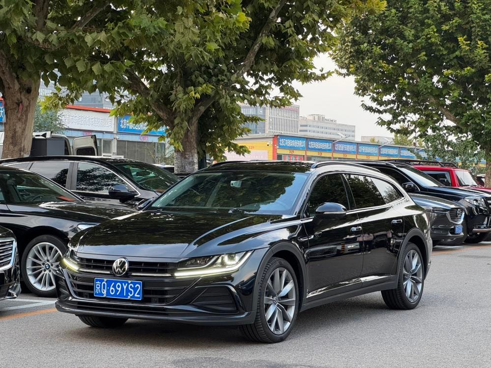 Volkswagen CC 2024 — фото автомобиля 1