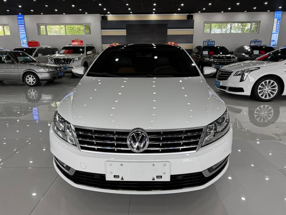 Volkswagen CC 2016 — фото автомобиля