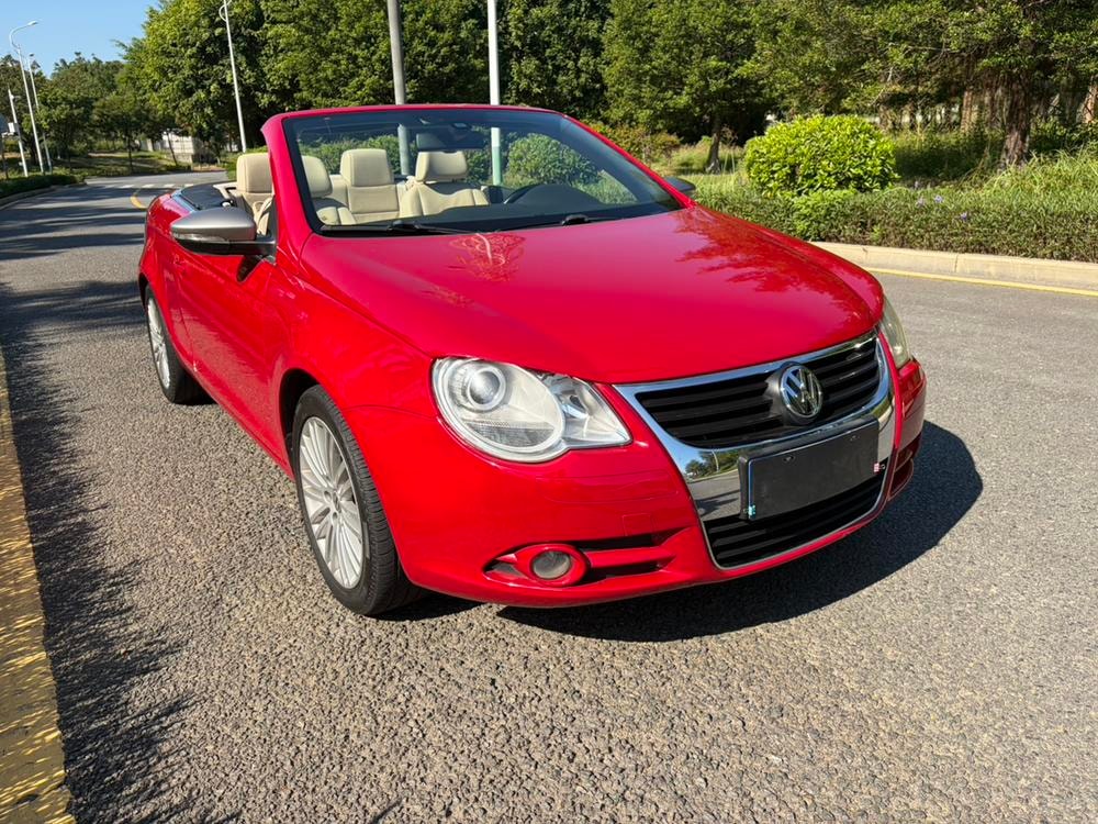 Volkswagen Eos 2011 — фото автомобиля