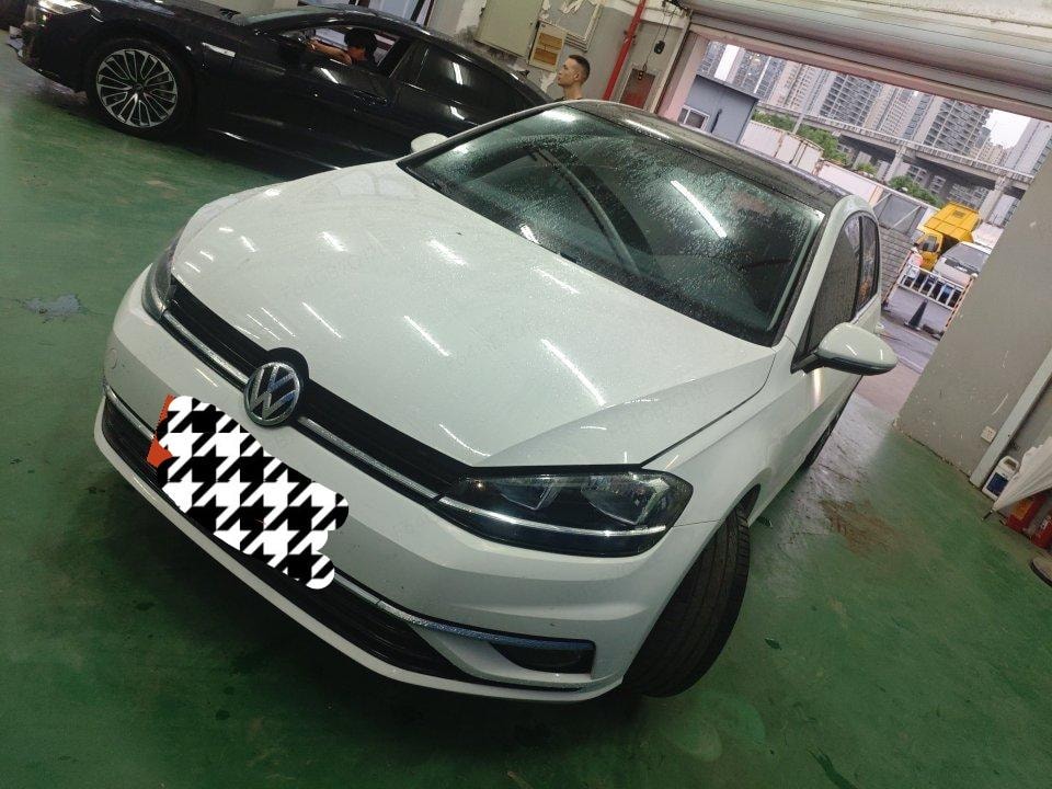 Volkswagen Golf 2020 — фото автомобиля