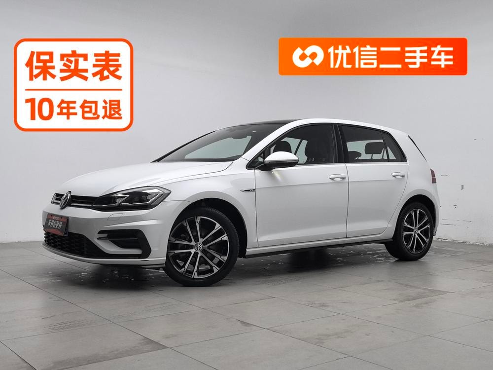 Volkswagen Golf 2018 — фото автомобиля