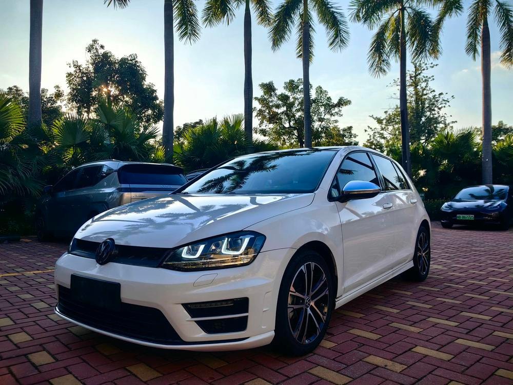 Volkswagen Golf 2016 — фото автомобиля 1