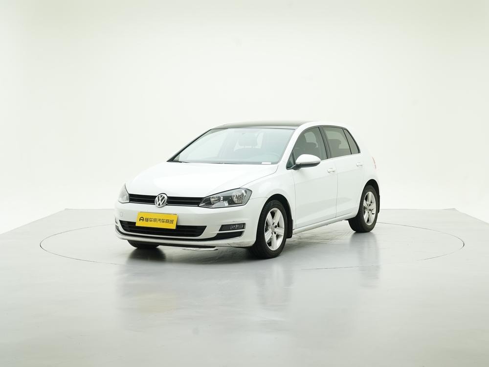 Volkswagen Golf 2016 — фото автомобиля