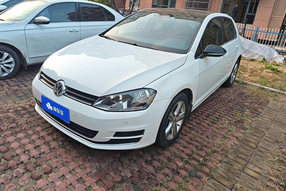 Volkswagen Golf 2017 — фото автомобиля