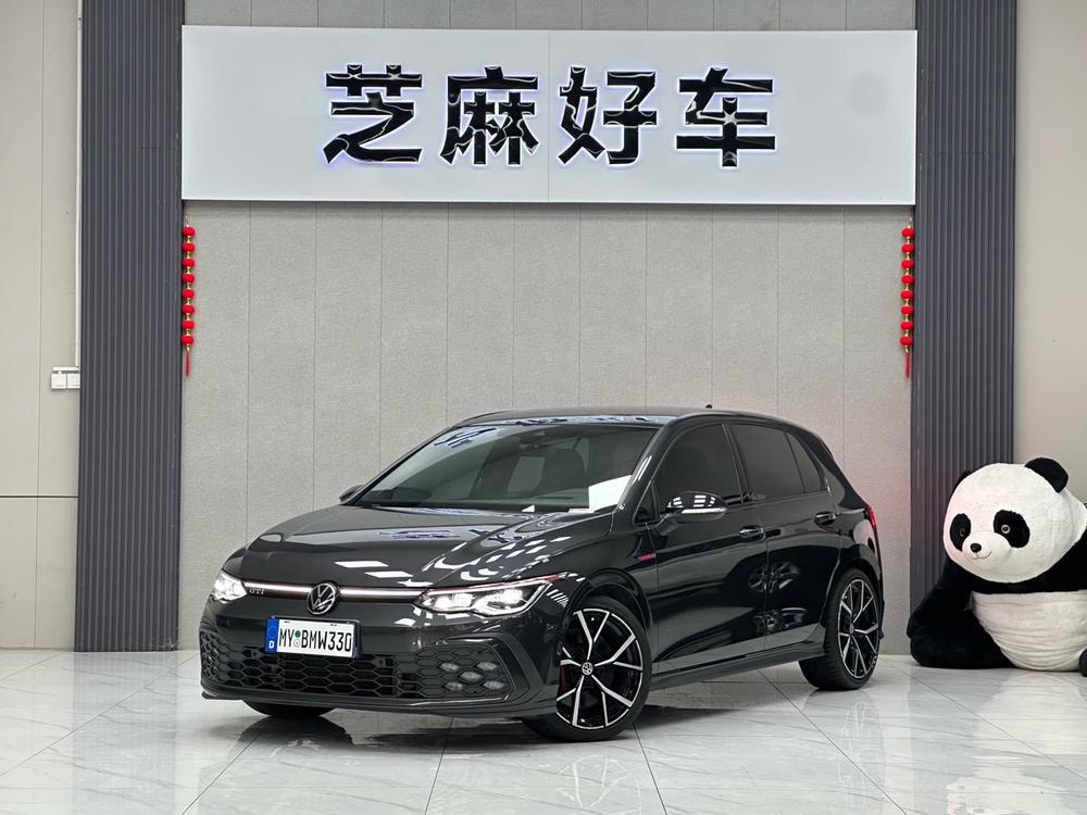 Volkswagen Golf GTI 2021 — фото автомобиля