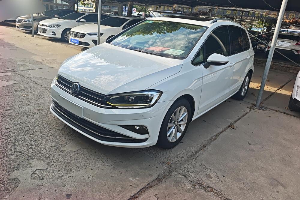 Volkswagen Golf Sportsvan 2019 — фото автомобиля