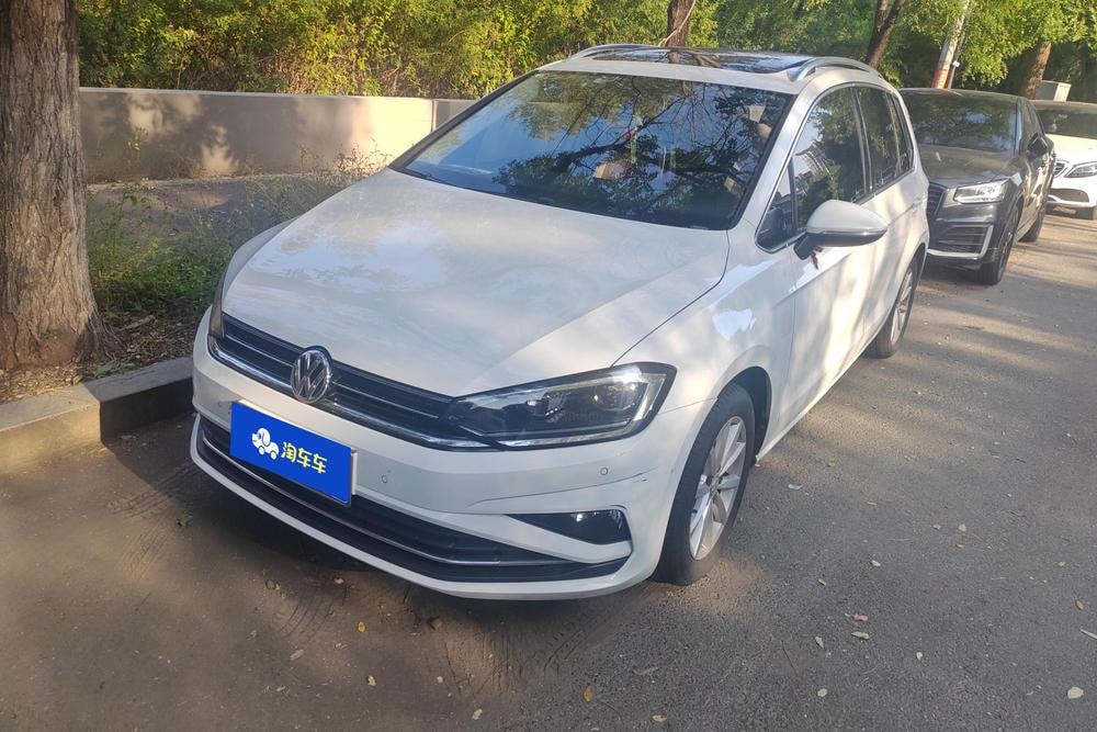 Volkswagen Golf Sportsvan 2019 — фото автомобиля